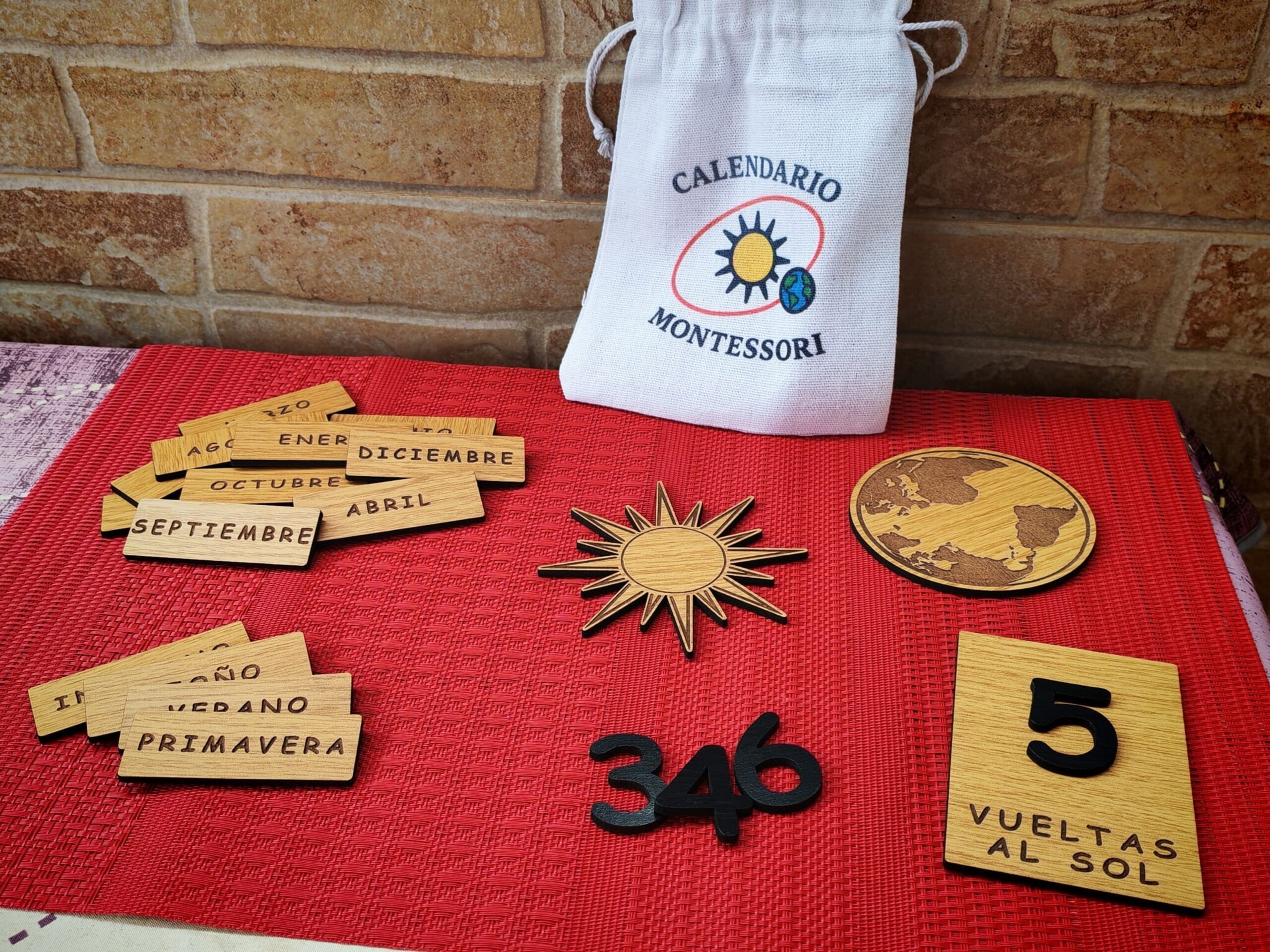Calendario de Cumpleaños Montessori en madera – Vueltas al Sol - 1