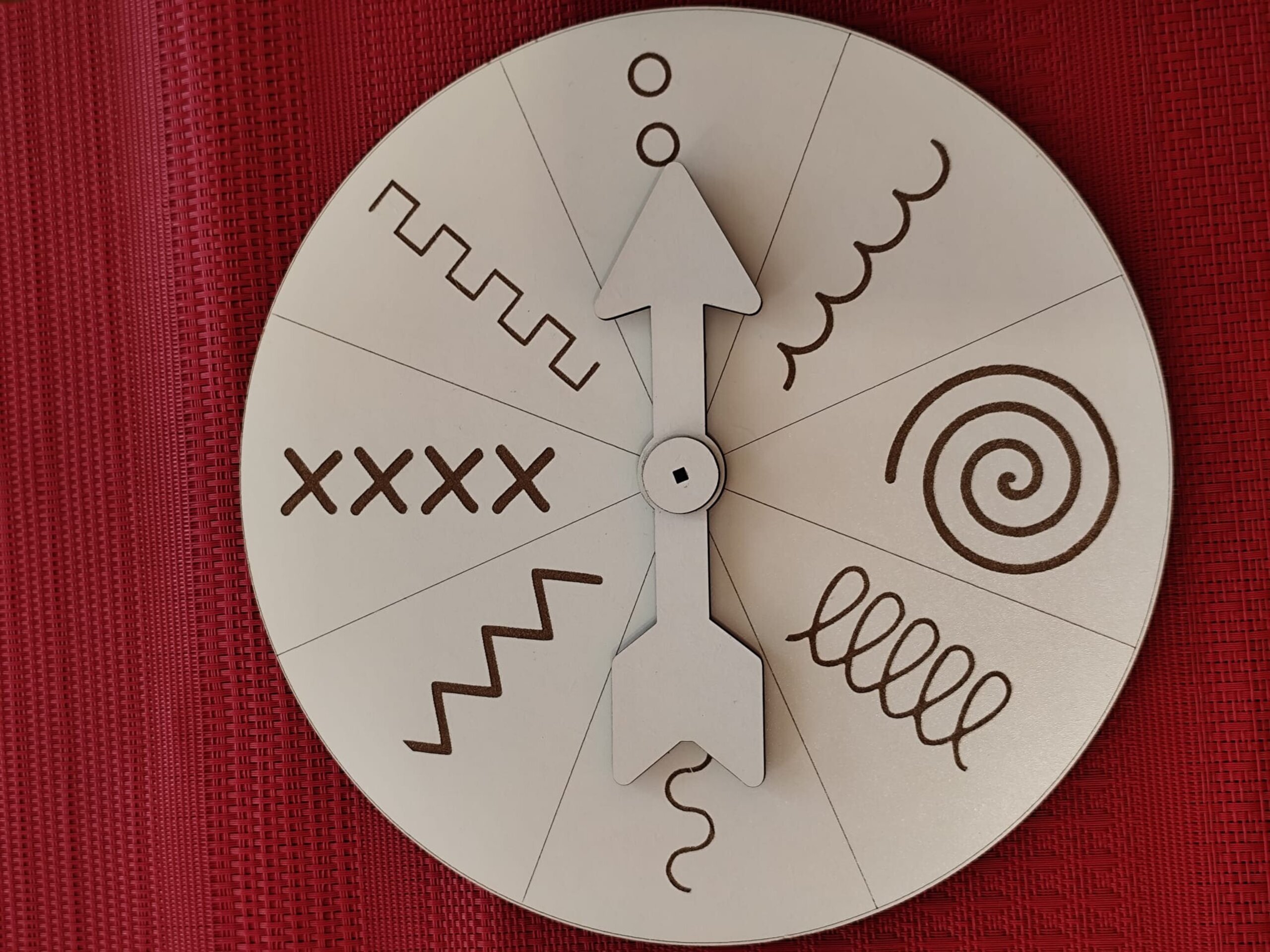 Ruleta de trazos Montessori en madera - 1