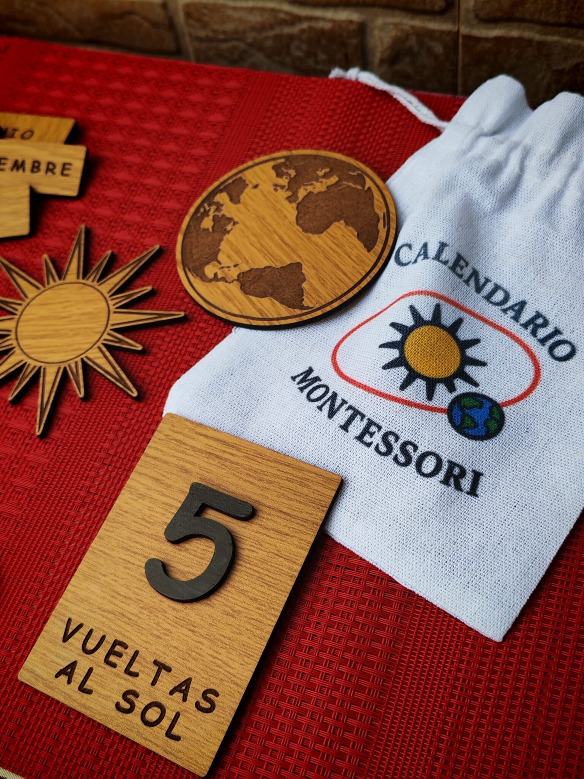 Calendario de Cumpleaños Montessori en madera – Vueltas al Sol - 8