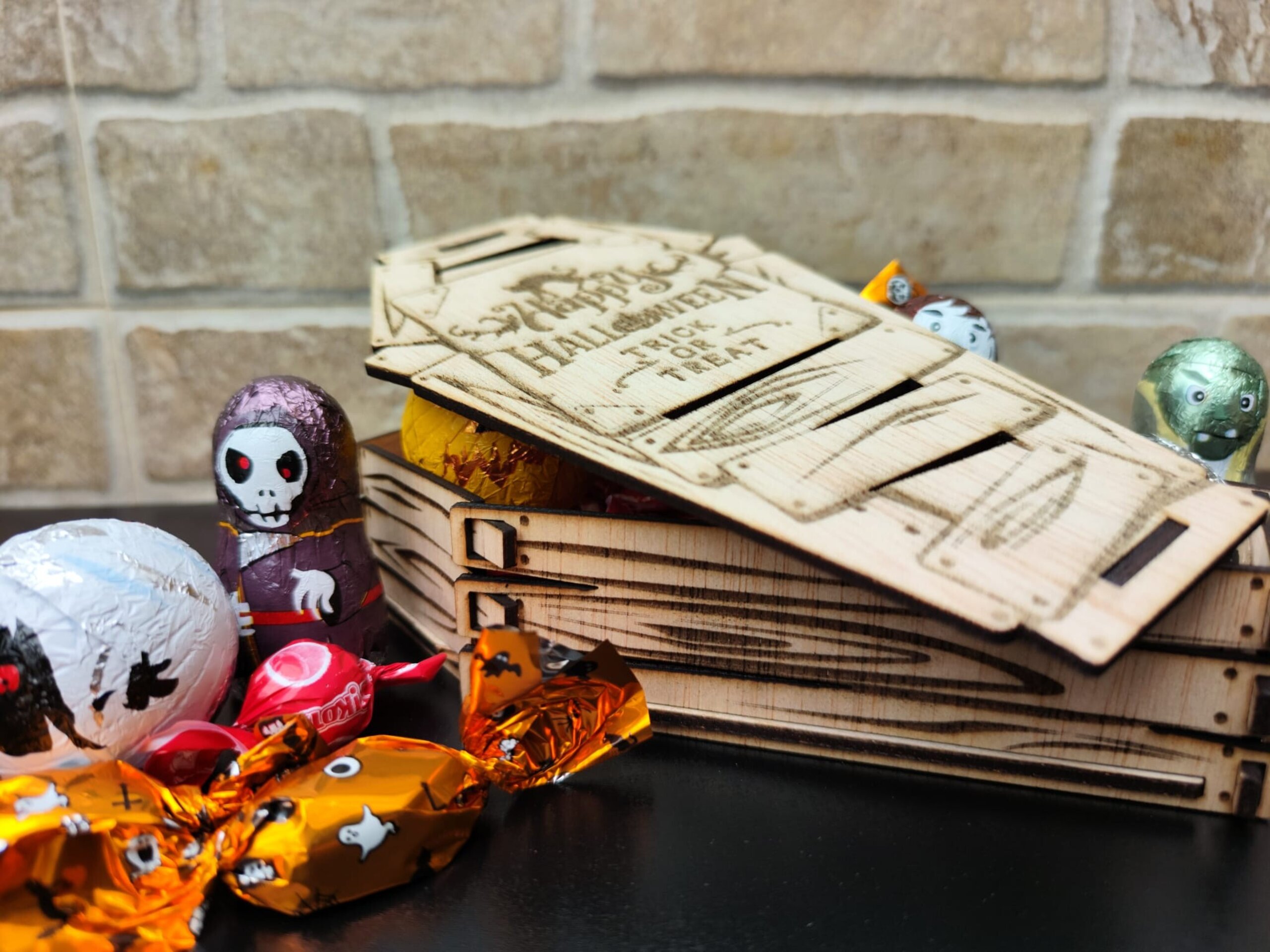 Caja en Forma de Ataúd – Guarda tus Golosinas de Halloween - 3